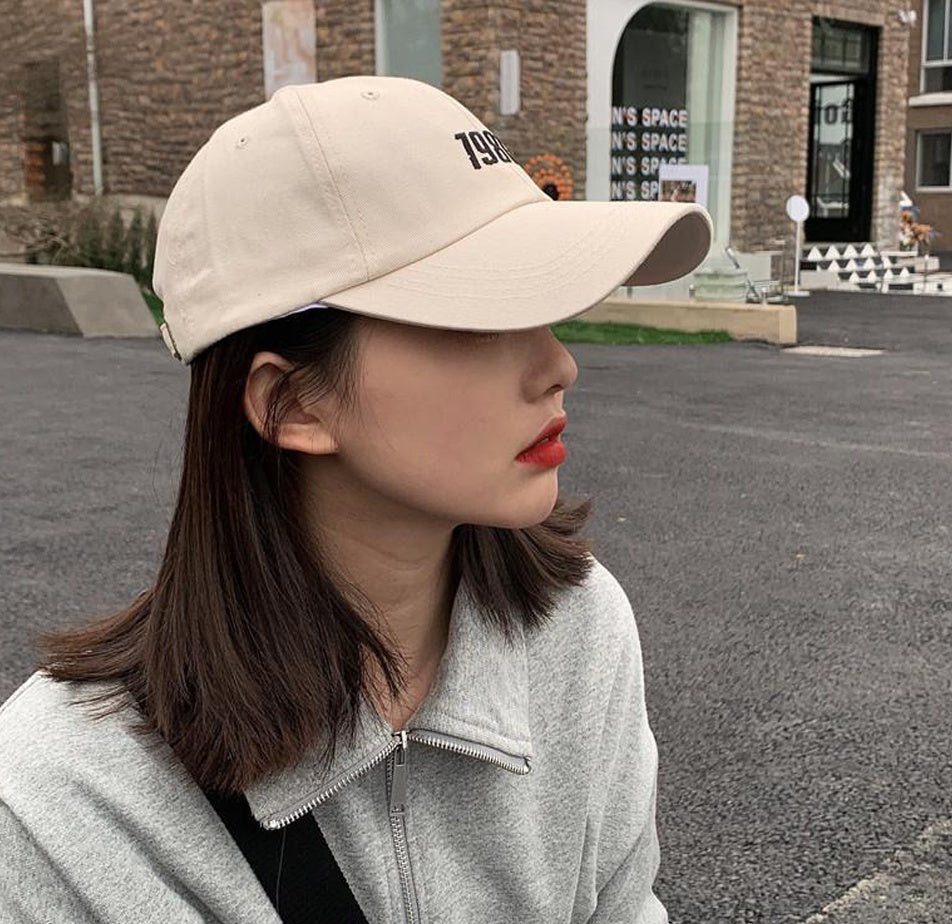 1987 Embroidery Graphic Baseball Caps Kpop Style Unisex Cotton Hats Mens Womens Black Navyblue Beige Stylish Casual