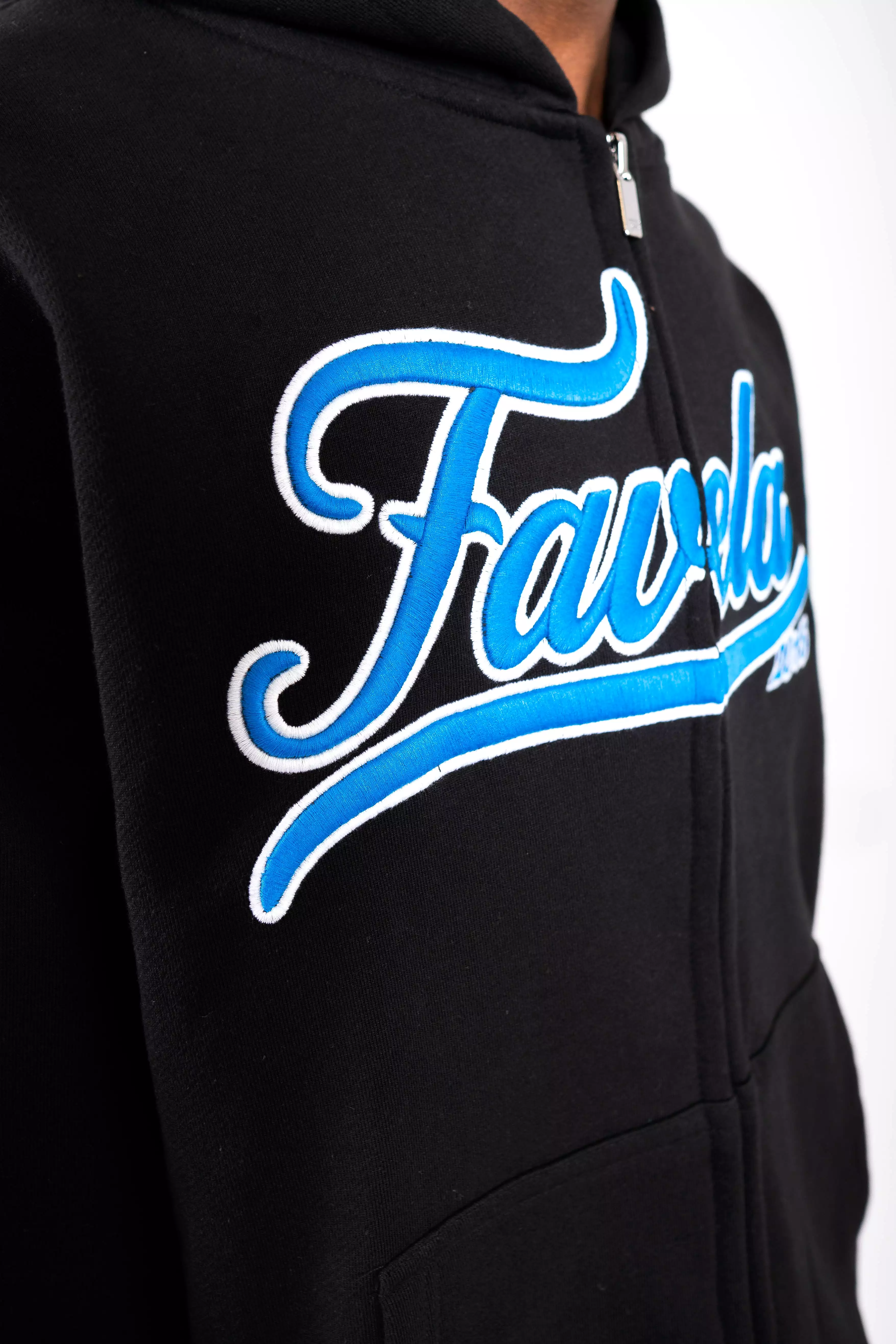 3D COLLEGE BLACK BLUE/WHITE FRONTZIP