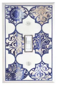 All Fired Up - Single Switchplate - 'Quatrefoil Blue' #VT127