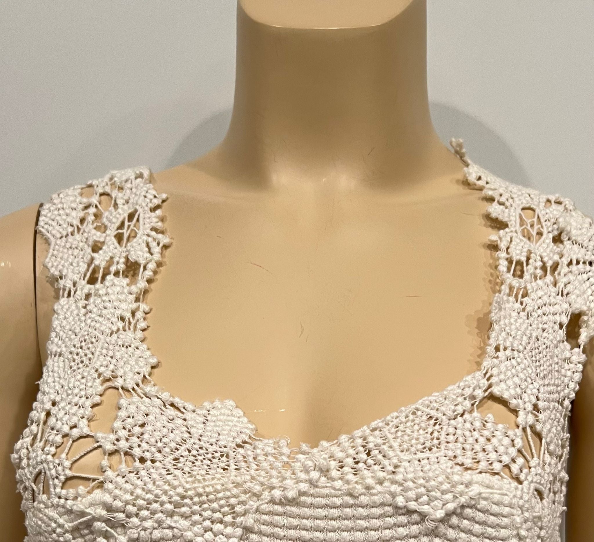 Chanel 11P 2011 Spring Floral Cotton Crochet White Asymmetrical Blouse Top FR 36 US 4