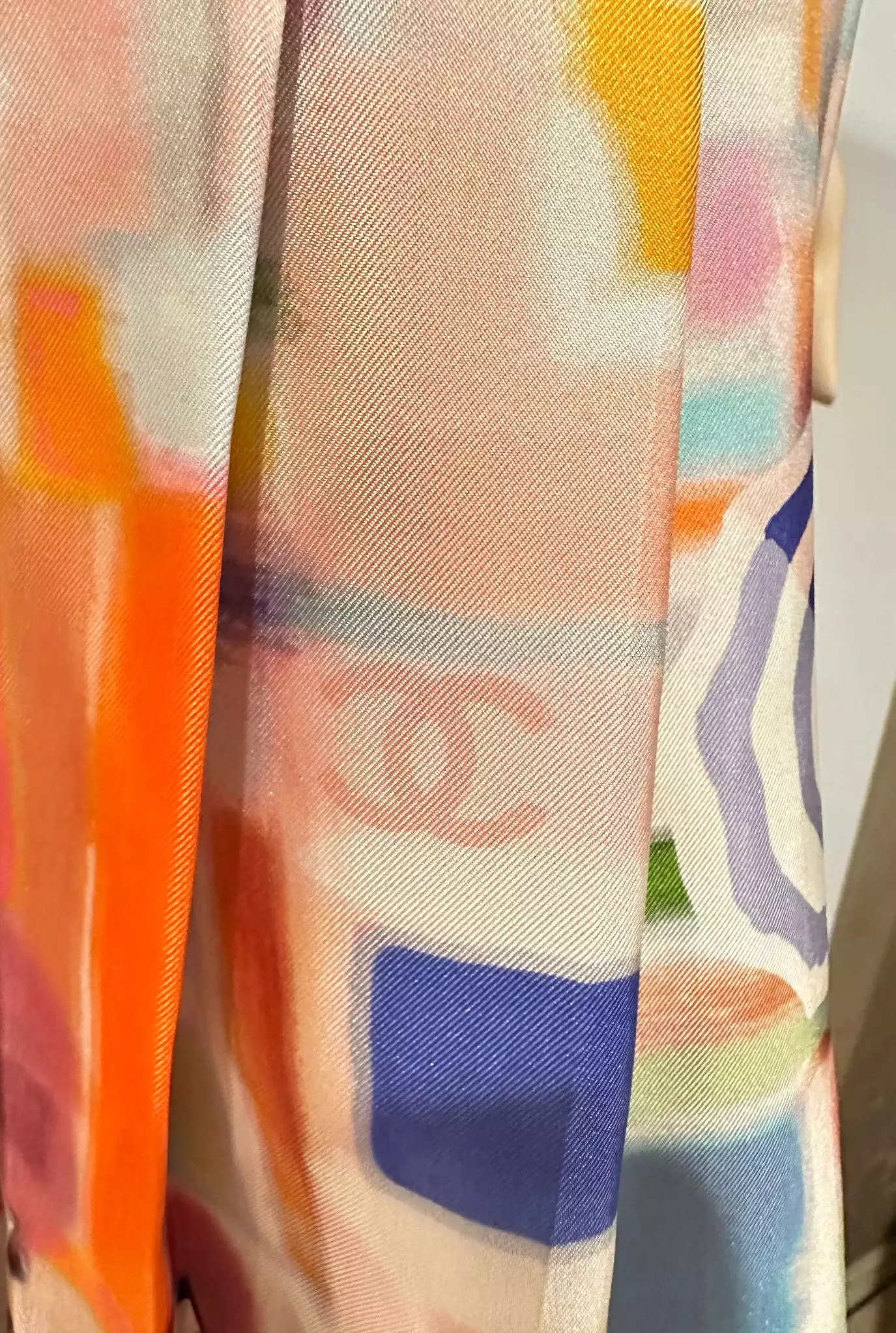 Chanel 19P 2019 Spring Runway Umbrella Motif Silk Multicolor Pleated Skirt FR 42 US 6