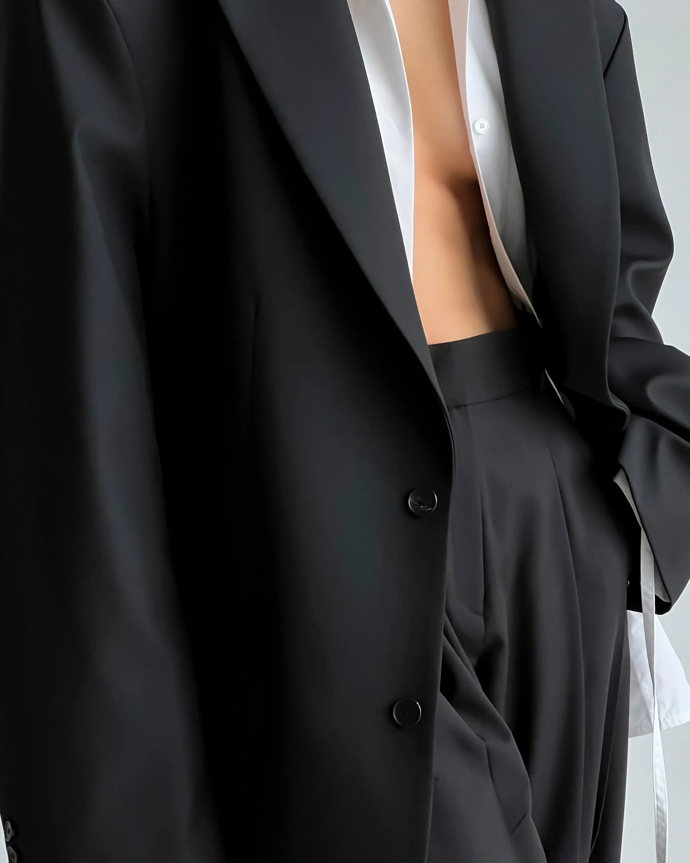 Dee Maxi Oversized Blazer - Black