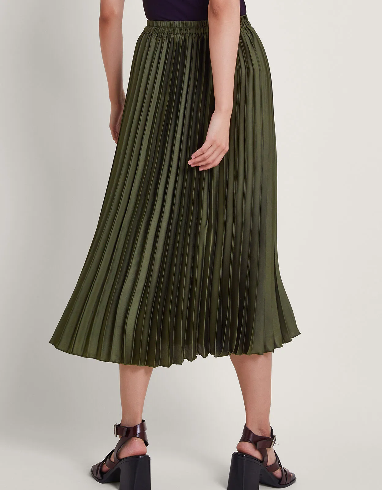 Evelyn Pleated Skirt Green