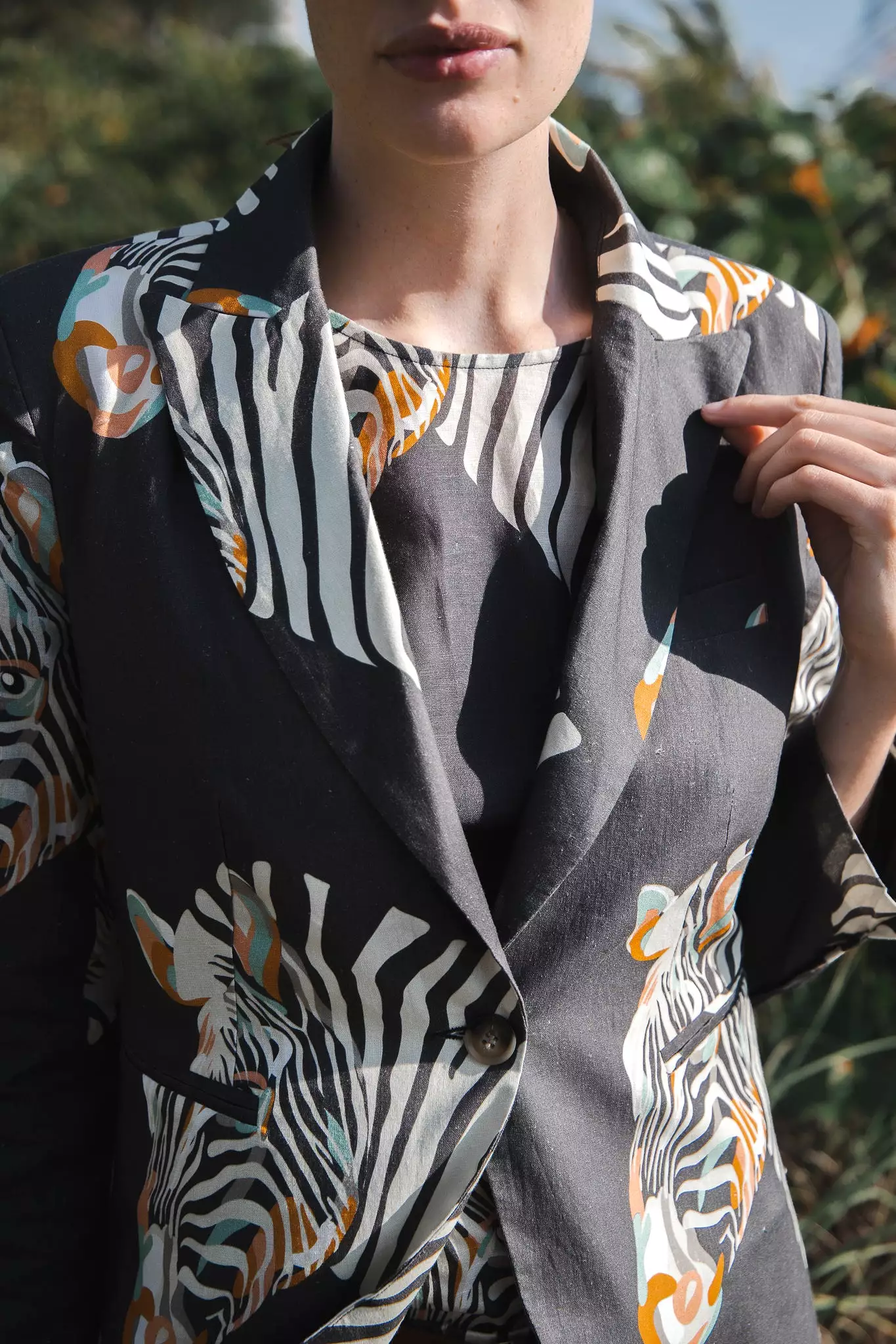 Las Surenas Cotton Linen Printed Blazer