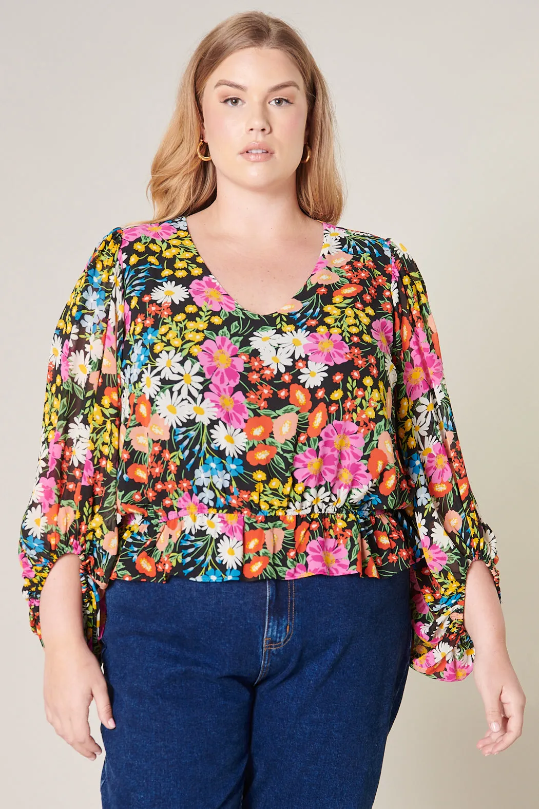 Lupita Floral Ways Balloon Sleeve Blouse Curve