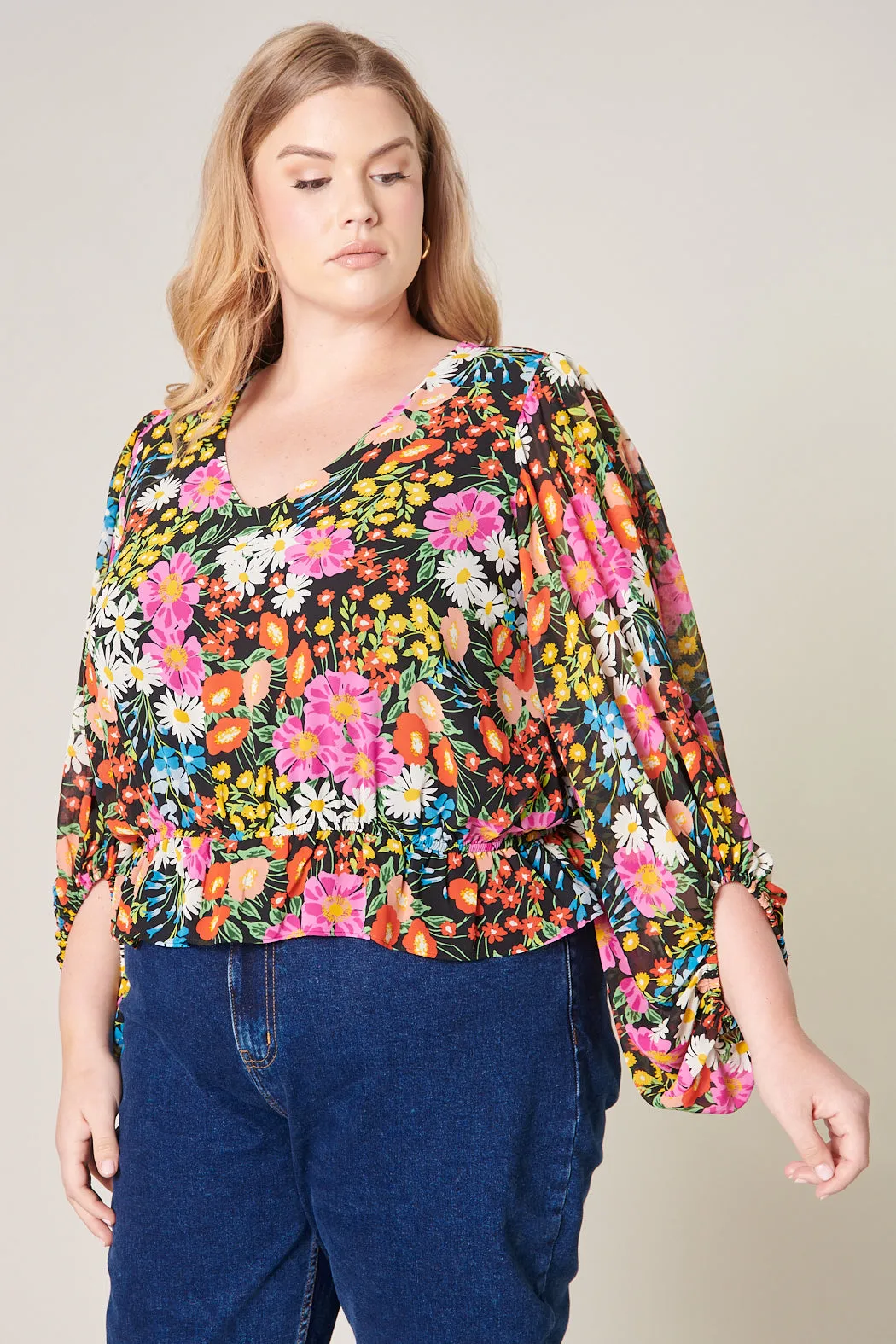 Lupita Floral Ways Balloon Sleeve Blouse Curve