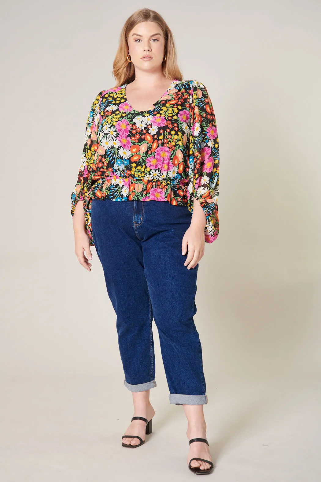 Lupita Floral Ways Balloon Sleeve Blouse Curve