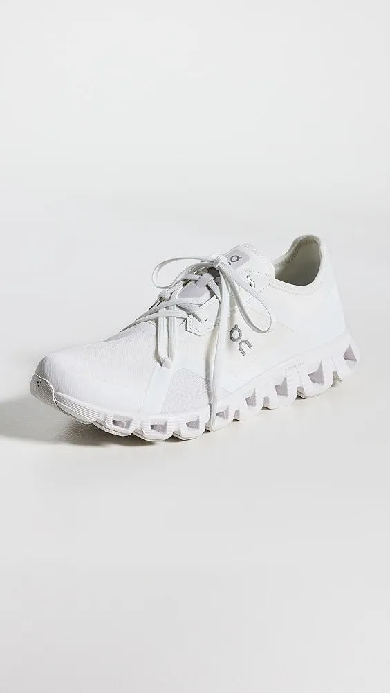 On   Cloud X 3 AD Sneakers 