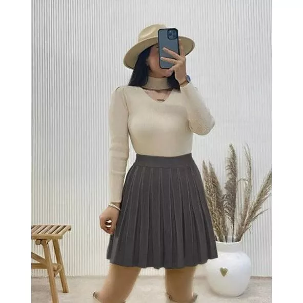 Sexy Pleated Mini Skirt