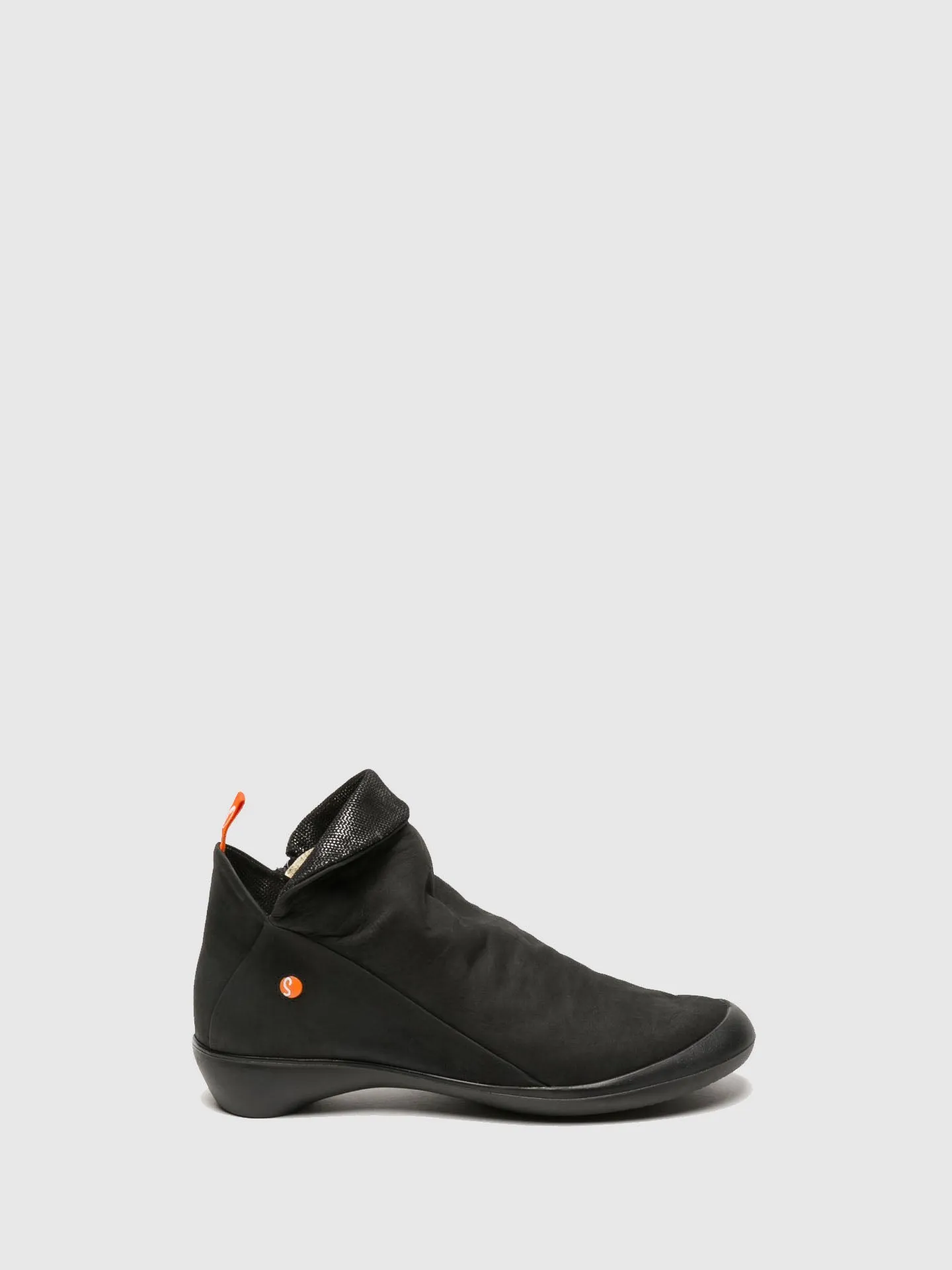 Teckel Black Zip Up Ankle Boots