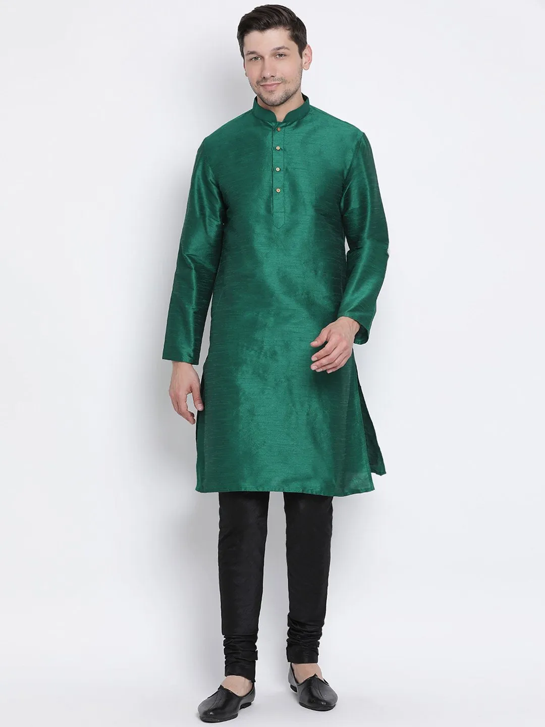 VM BY VASTRAMAY Men's Green Cotton Silk Blend Kurta and Pyjama Set