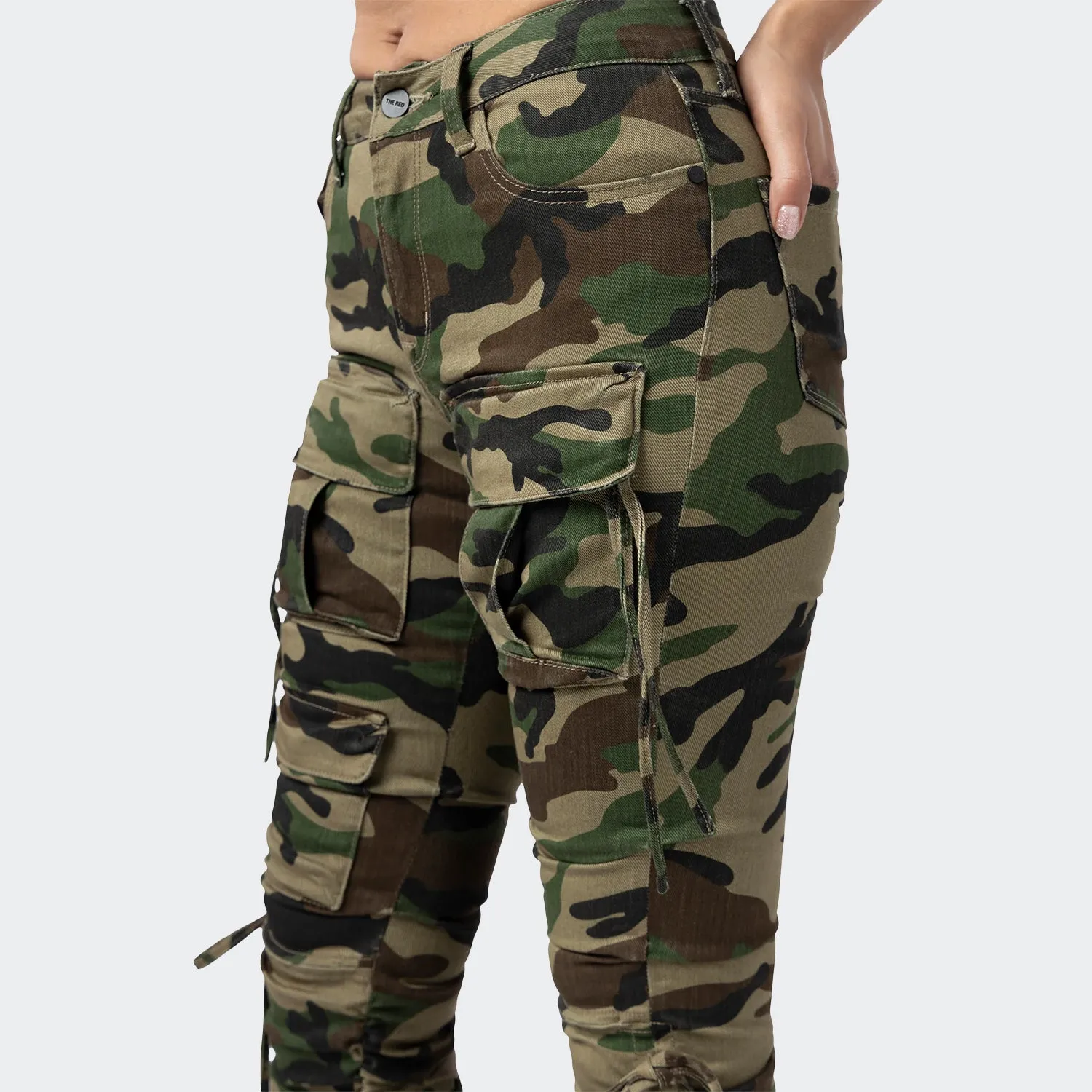 Women's Smoke Rise Red High Rise Strap Bootcut Twill Pants Wood Camo