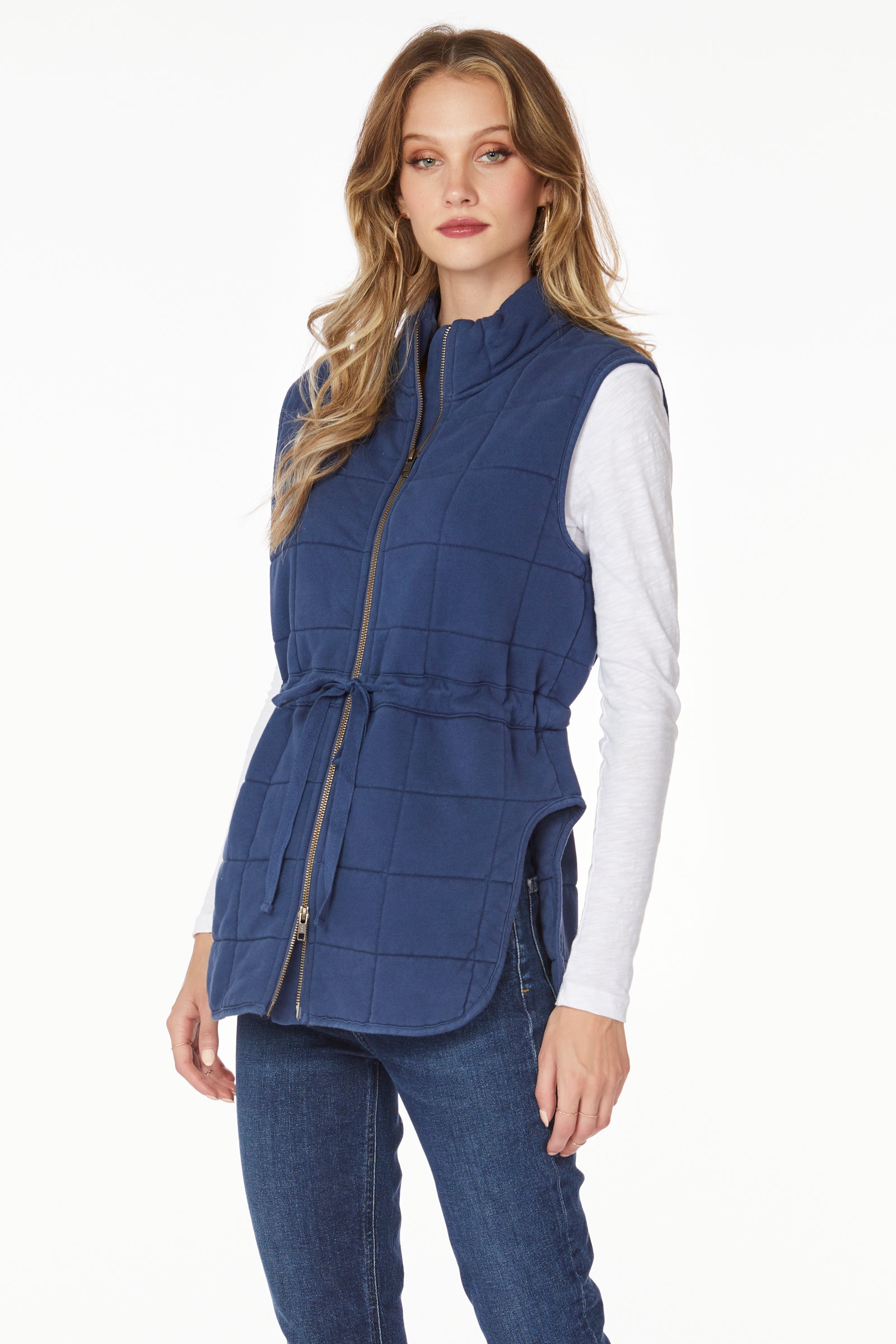 ZIP-UP VEST